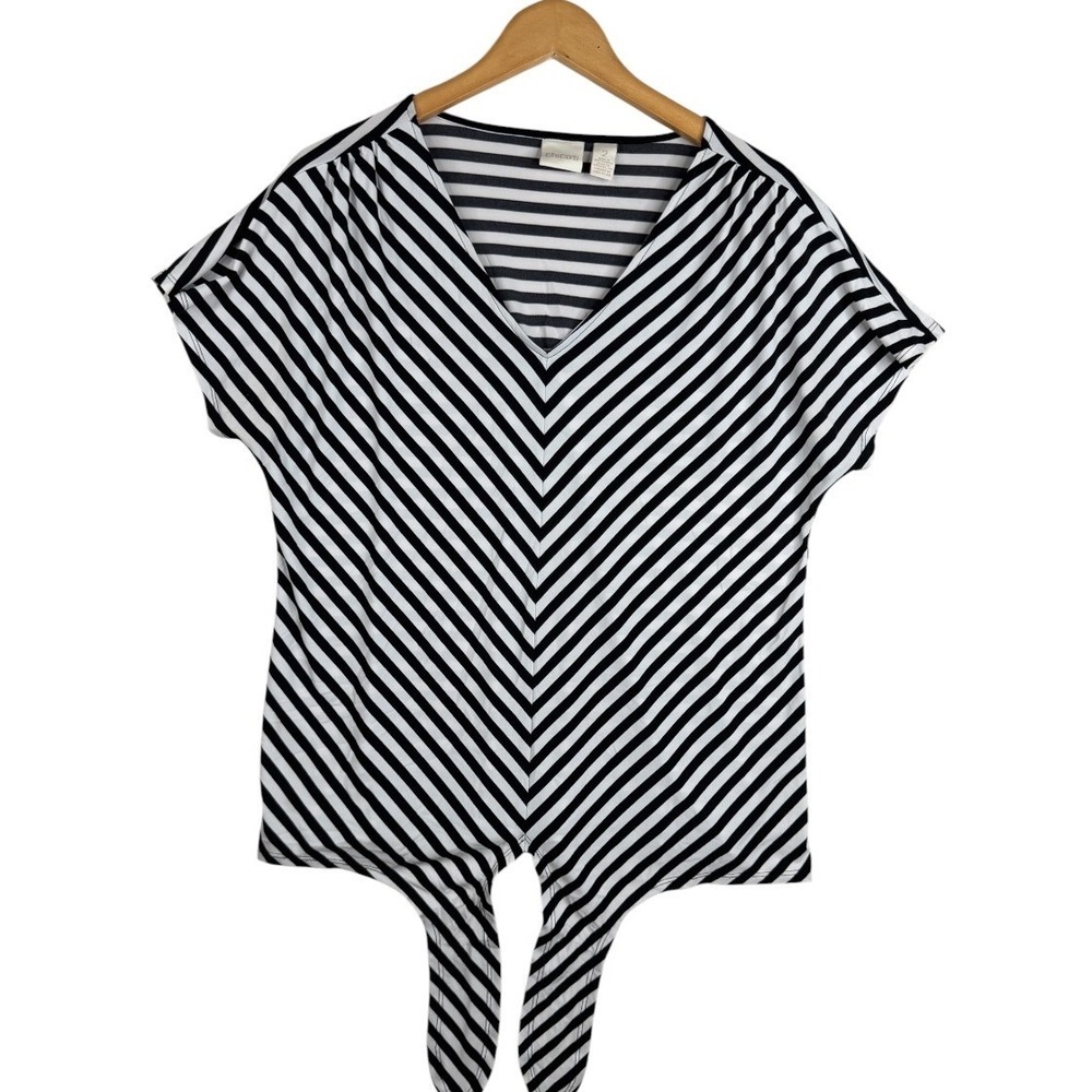 Chico's Striped Diagonal Chevron V-neck Short Sleeve Blouse size 2 (US Large) B